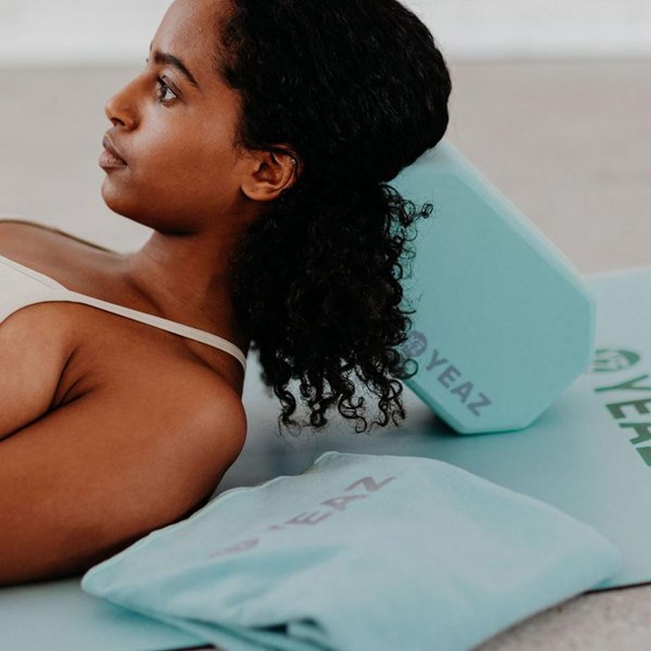 YEAZ  SOUL MATE Yoga Handtuch - beach glass 