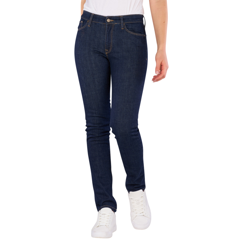 Anya Slim Fit