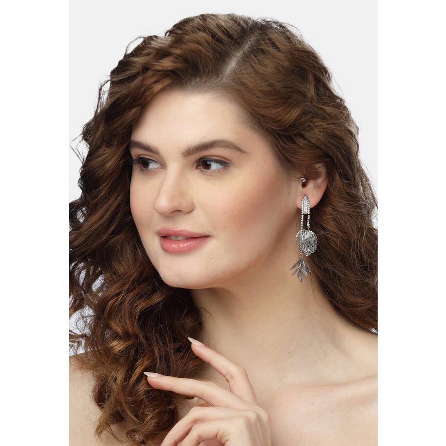 AVANT-GARDE PARIS  Boucles d'oreilles pendantes feuillues en cristal 