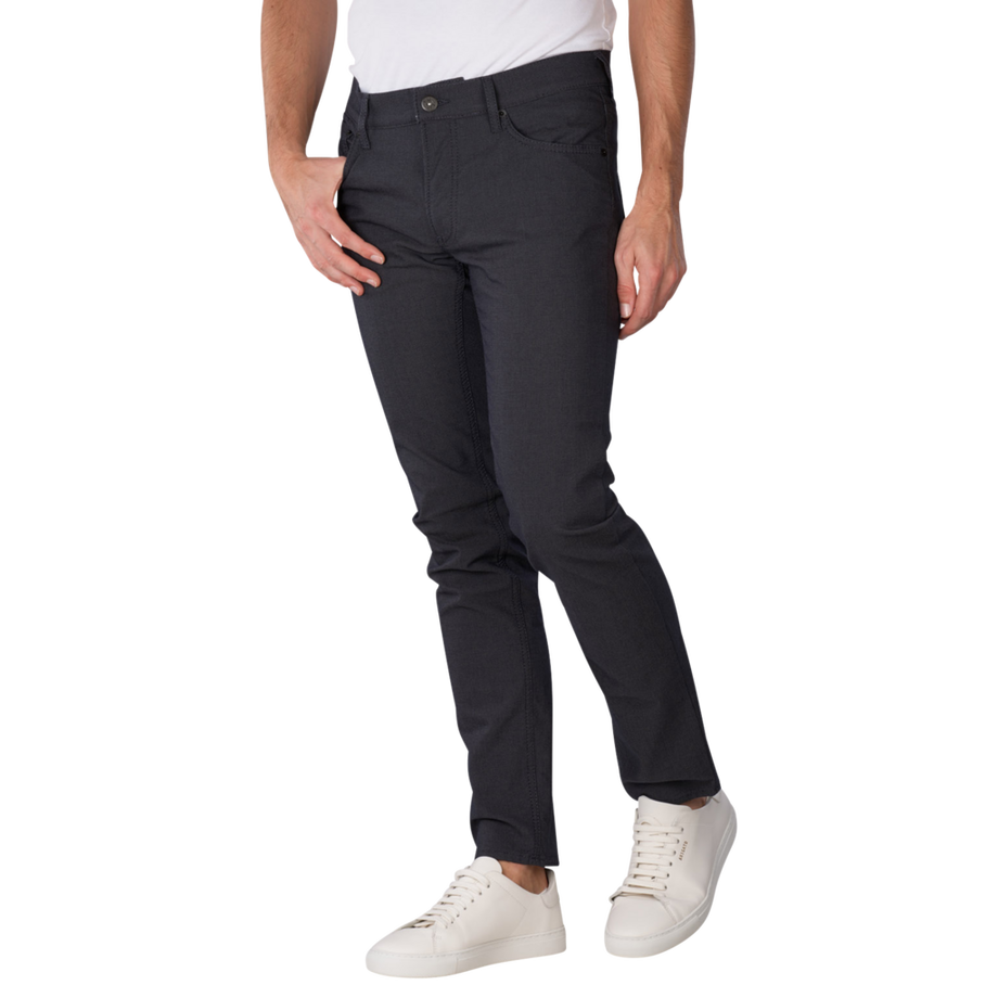 BRAX Chuck 5-Pocket Slim Fit Hi-Flex Hose  