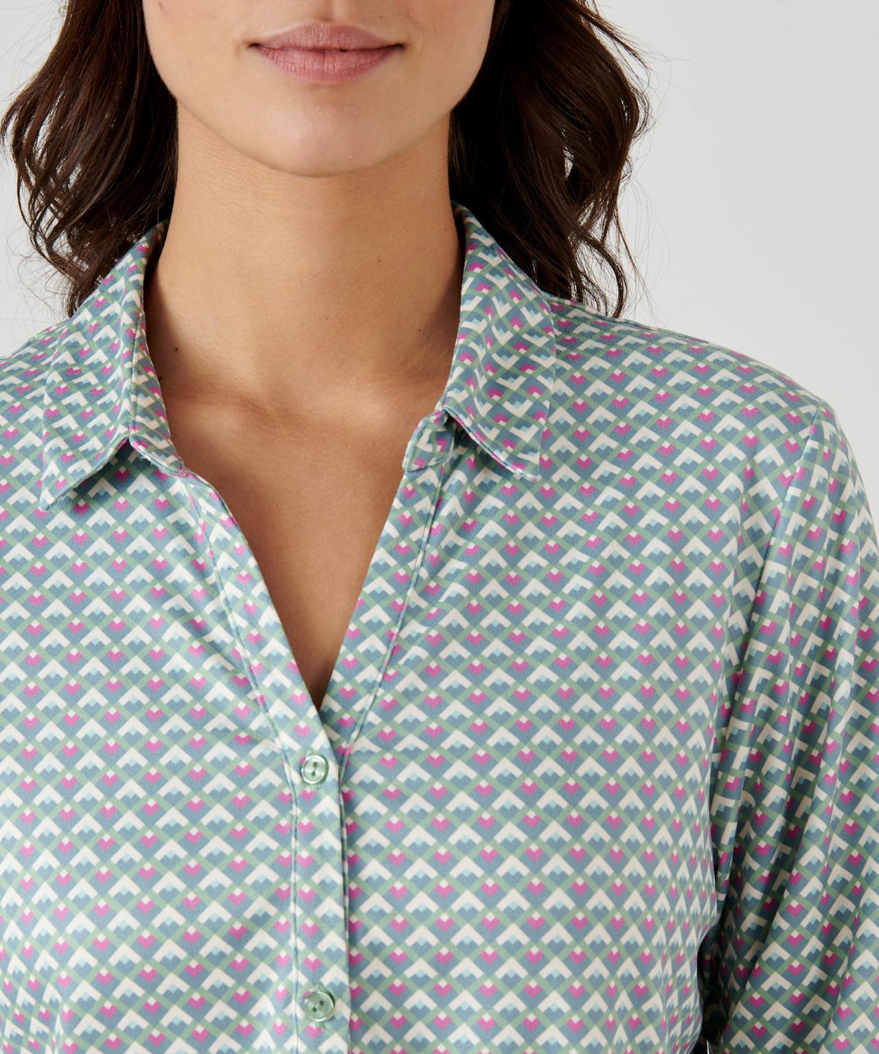 Damart  Warme Printbluse mit samtigem Griff. 