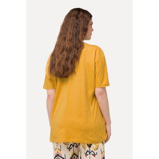 Ulla Popken  T-shirt con cuciture decorative, scollo a V, mezze maniche e cotone biologico 