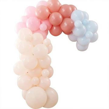 Set für Luftballongirlande in der Farbe Pastell Nude