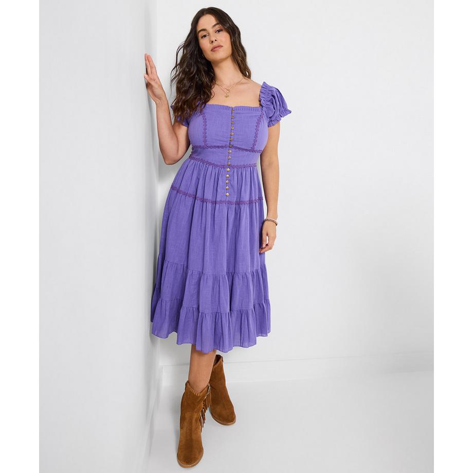 Fließendes Kleid mit herzförmigem Ausschnitt