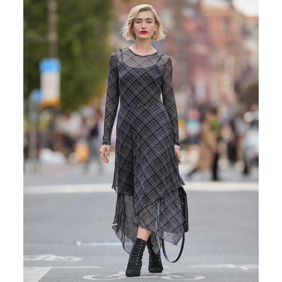 Joe Browns  Robe en Mesh à Carreaux et Ourlet Plongeant Roxy 