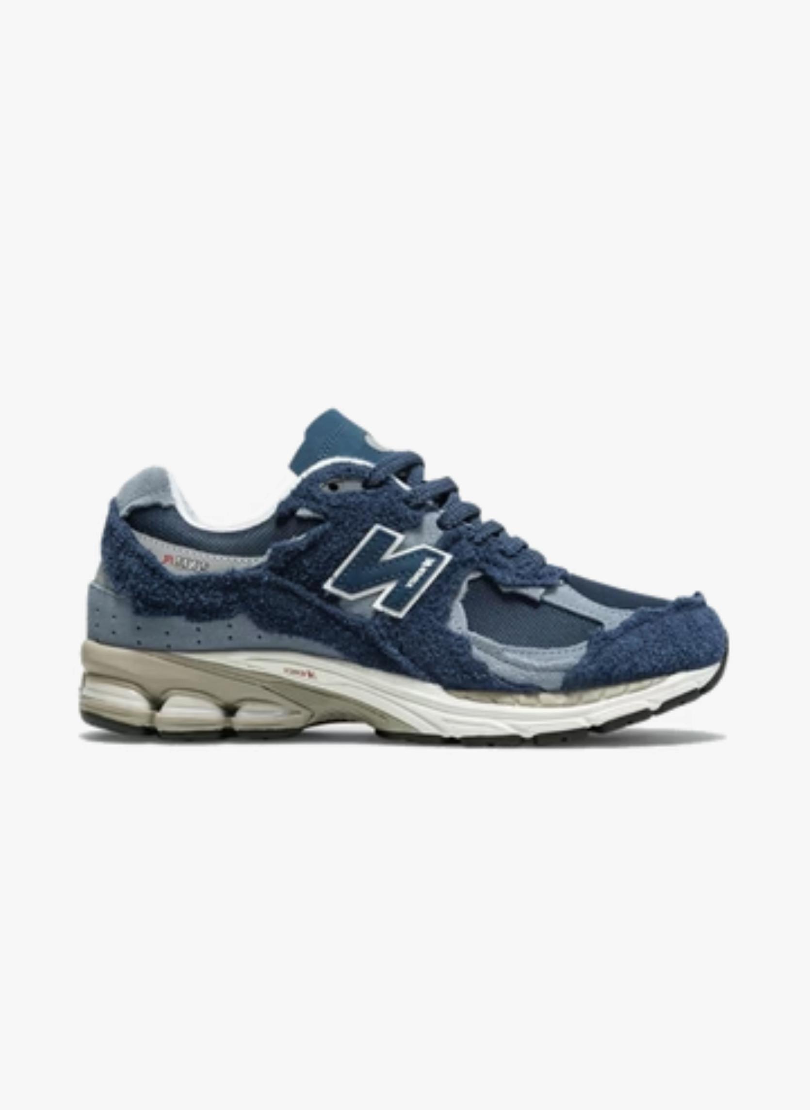 new balance  New Balance 2002R Protection Pack Navy 