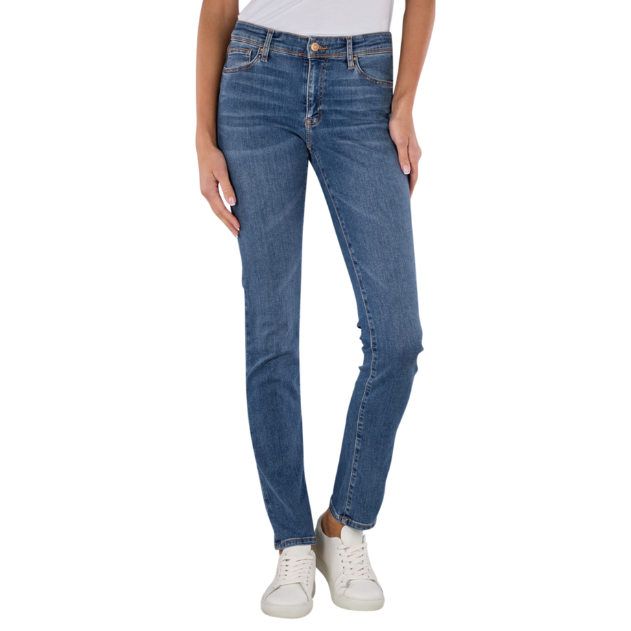 Anya Slim Fit