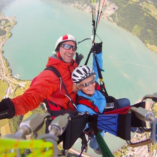 Geschenkidee  Gleitschirmflug Region Heidiland und Prättigau (1-2 Personen) 