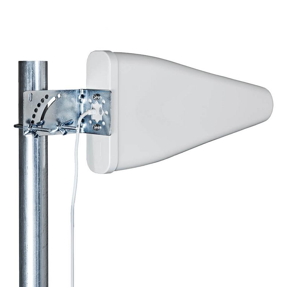 Televes  TELEVES Antenne Pro-5000-5G 5G/4G/3G/2G 11 dBi Weiß, 7,5 m Kabel, SMA 