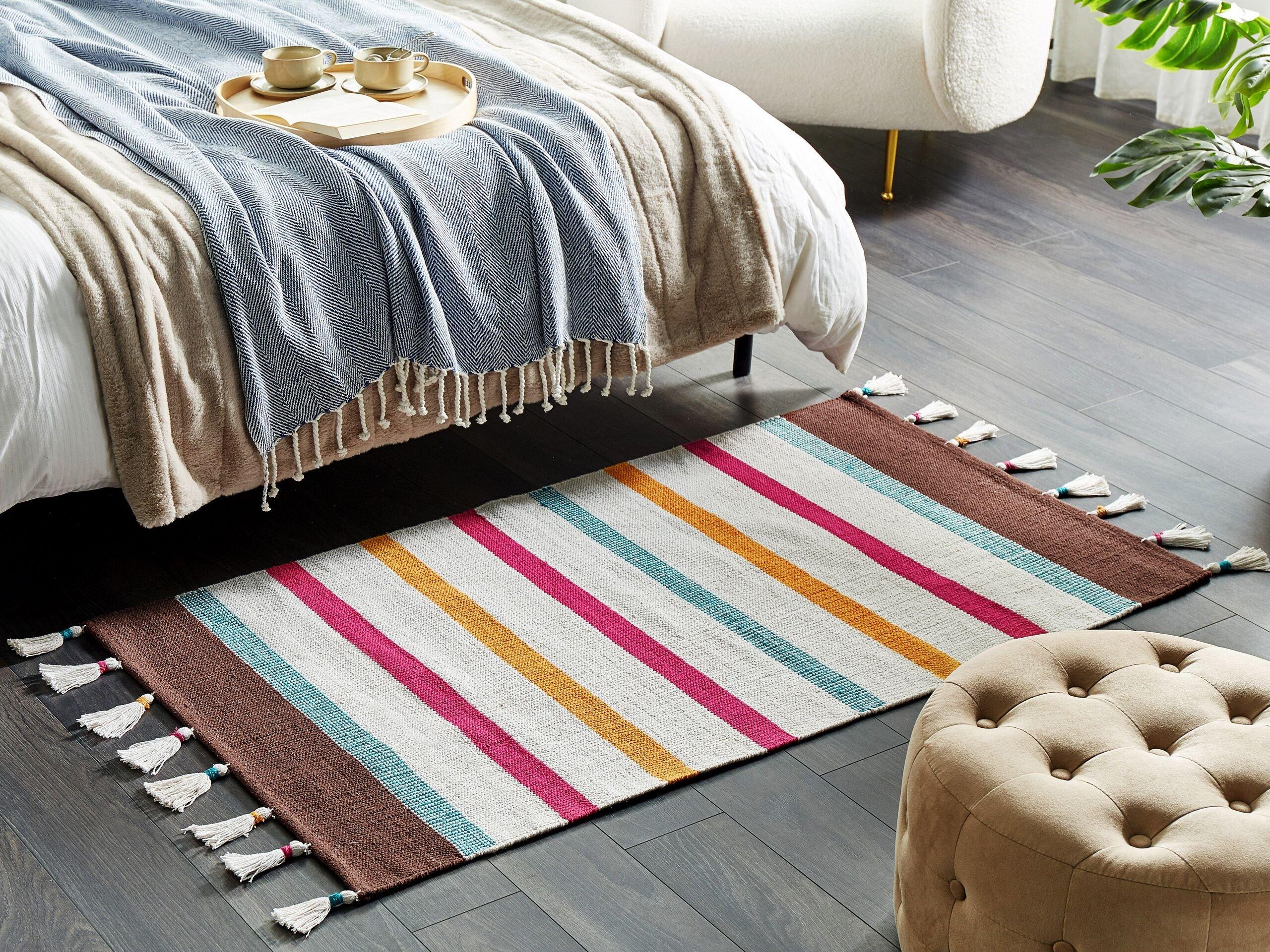 Beliani Tapis en Coton Traditionnel HISARLI  