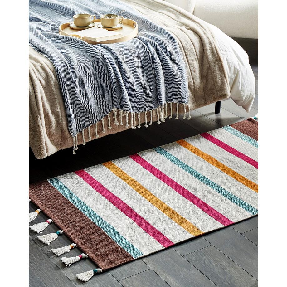 Beliani Tapis en Coton Traditionnel HISARLI  
