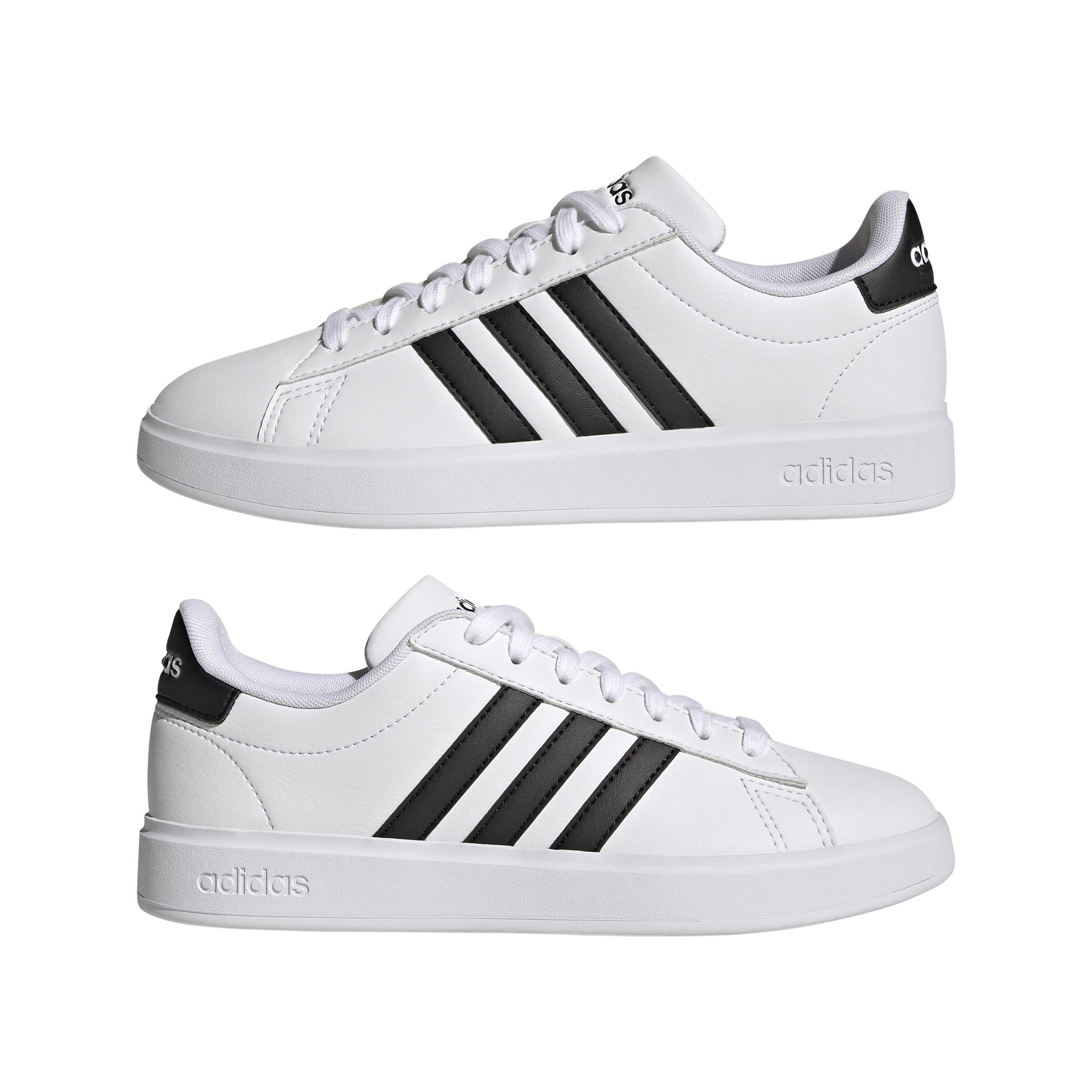 adidas  Bequeme kurze Sneakers für Frauen  Grand Court Cloudfoam 
