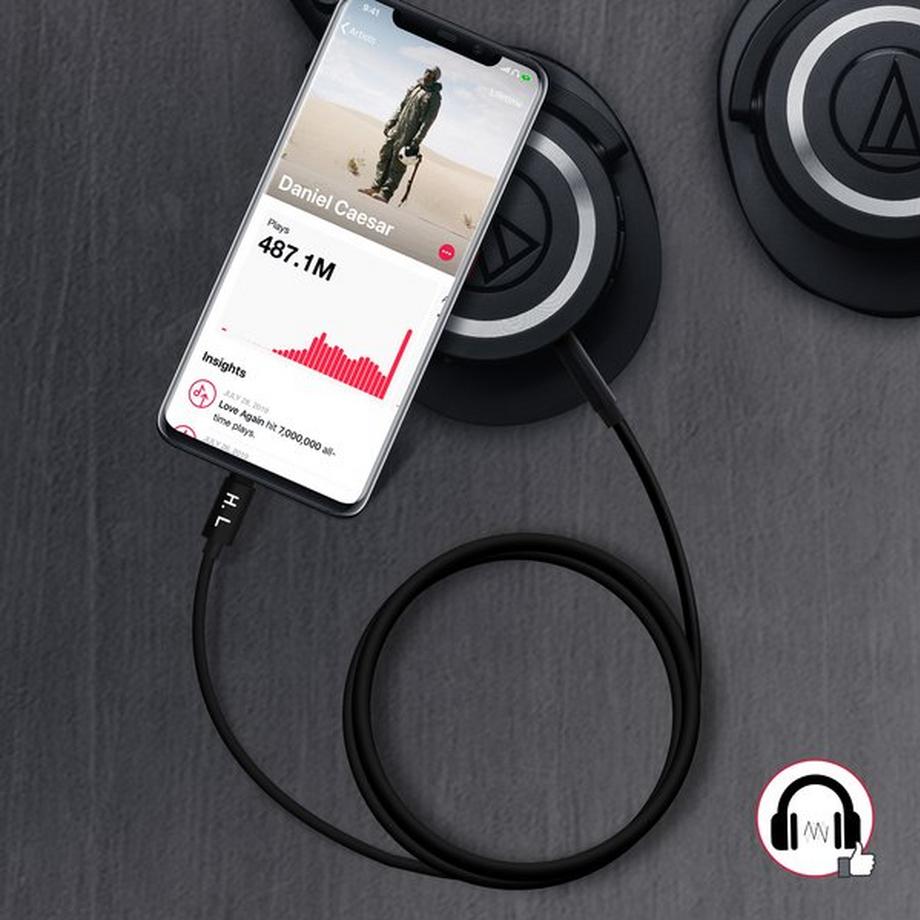 Avizar  Lightning Kabel auf 3,5mm Klinke-Schwarz 