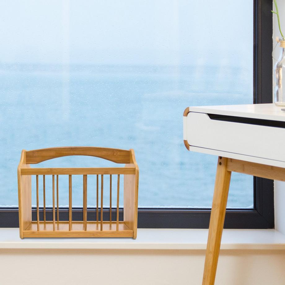 B2X  Zeitungsständer aus Bambus 