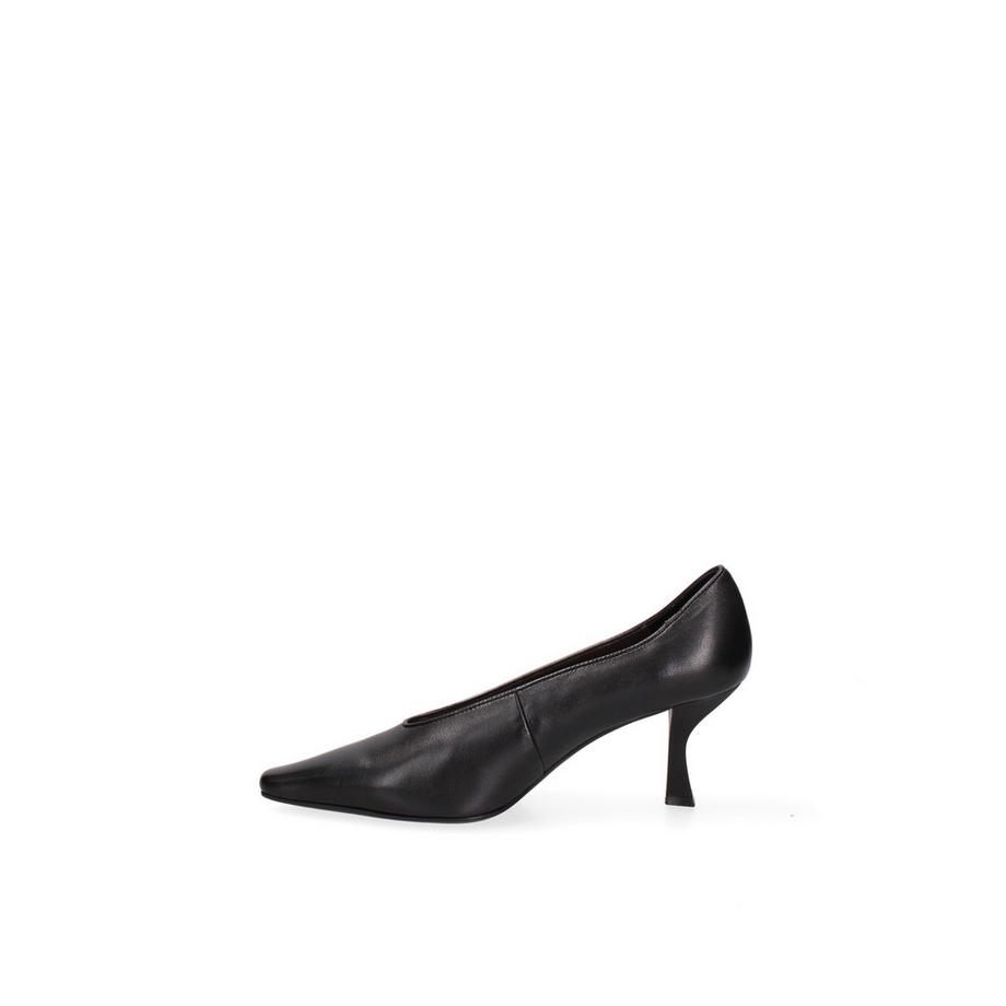 Schuh mit Absatz