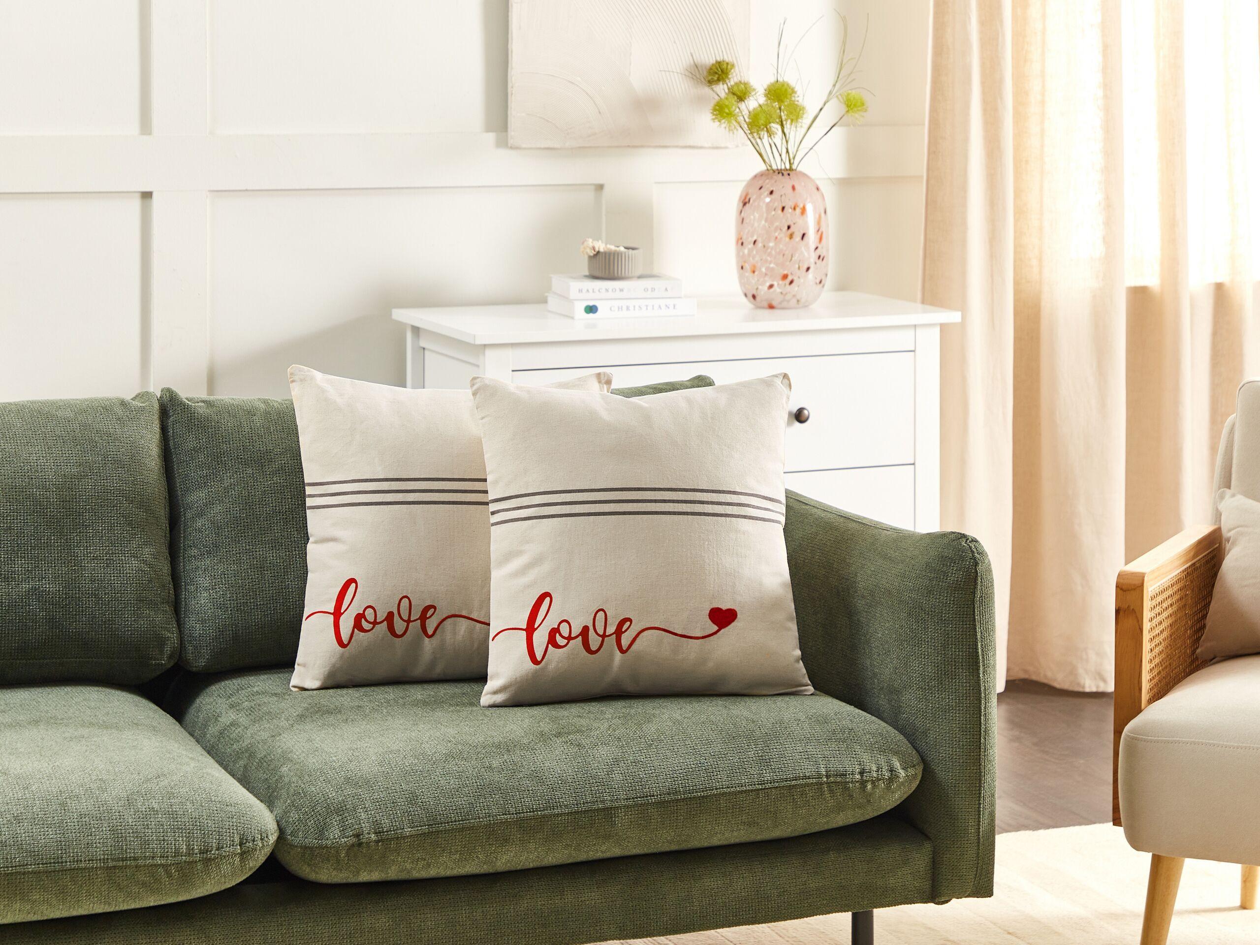 Beliani Dekokissen 2er Set aus Baumwolle Modern PLUMERIA  