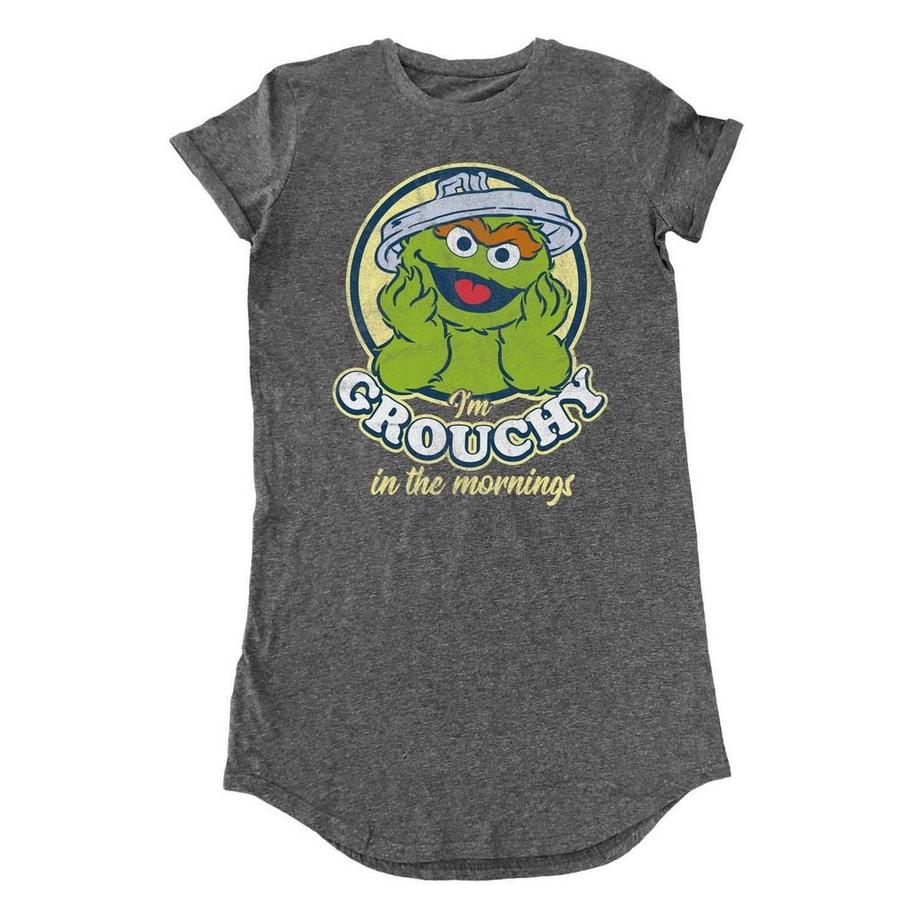 Sesame Street Robe T-shirt Grouchy In The Morning  