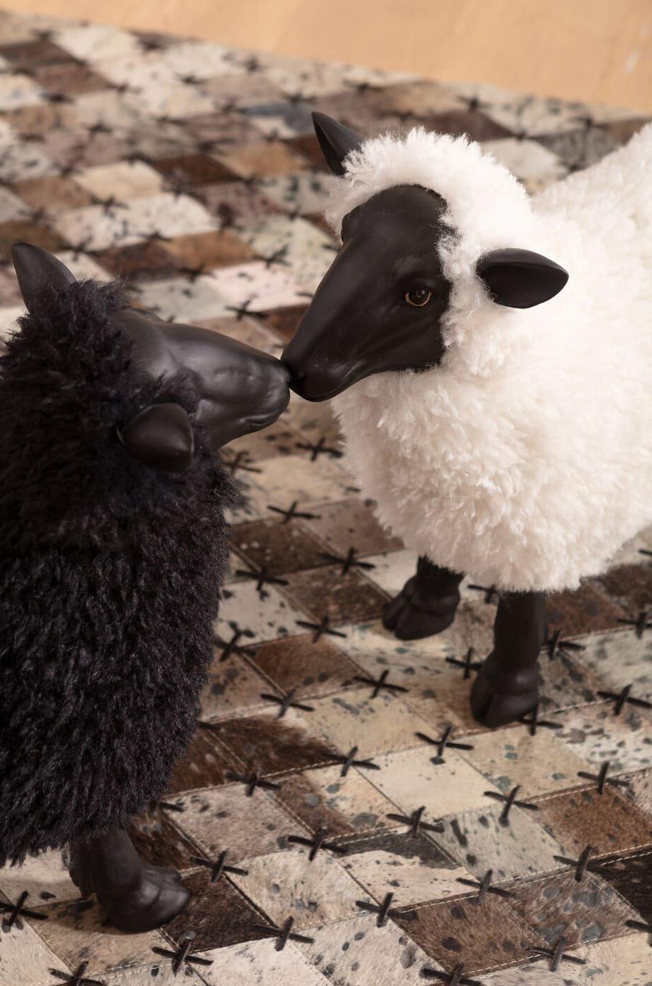 KARE Design Figura decorativa Bathilde bianco 48  