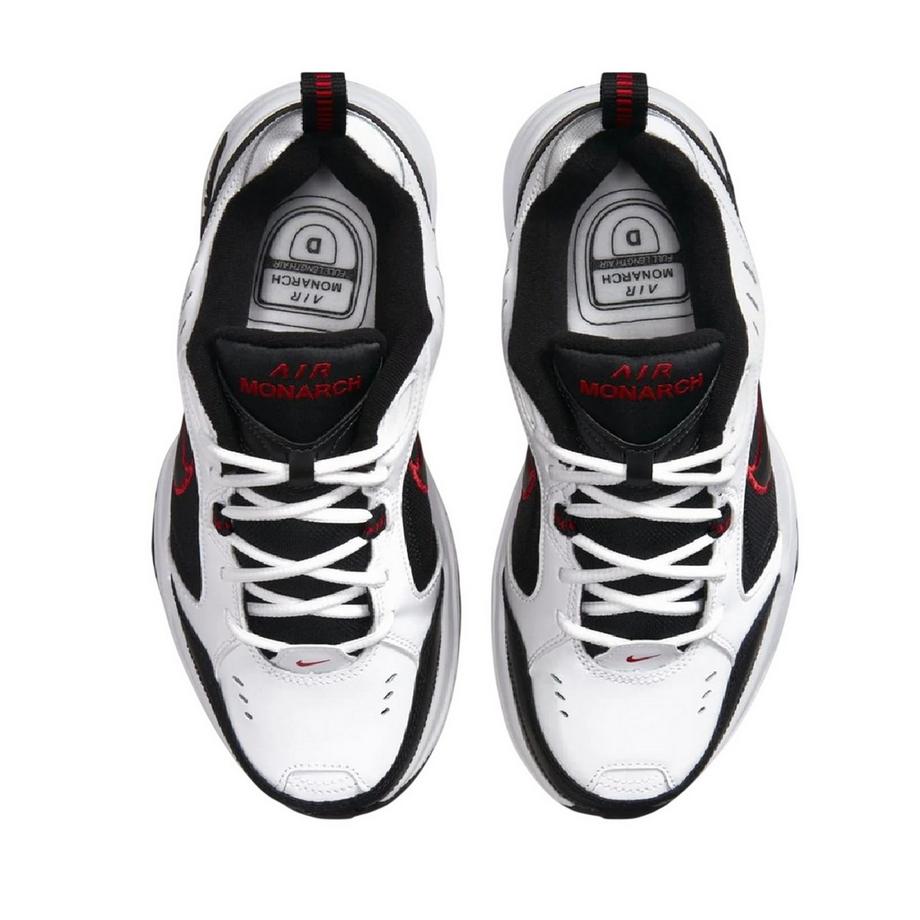 NIKE Baskets Monarch Iv  
