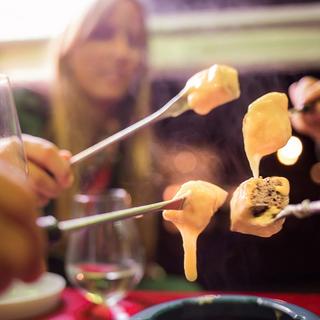 Geschenkidee  Fondue TukTuk City Tour (pour 4 personnes) 