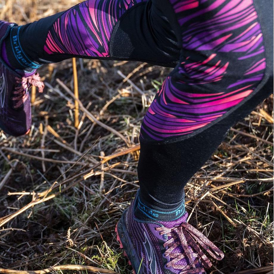 Bridgedale  Trail Running Ultralight T2 Merino Wool Sport 45385 Crew Socken 