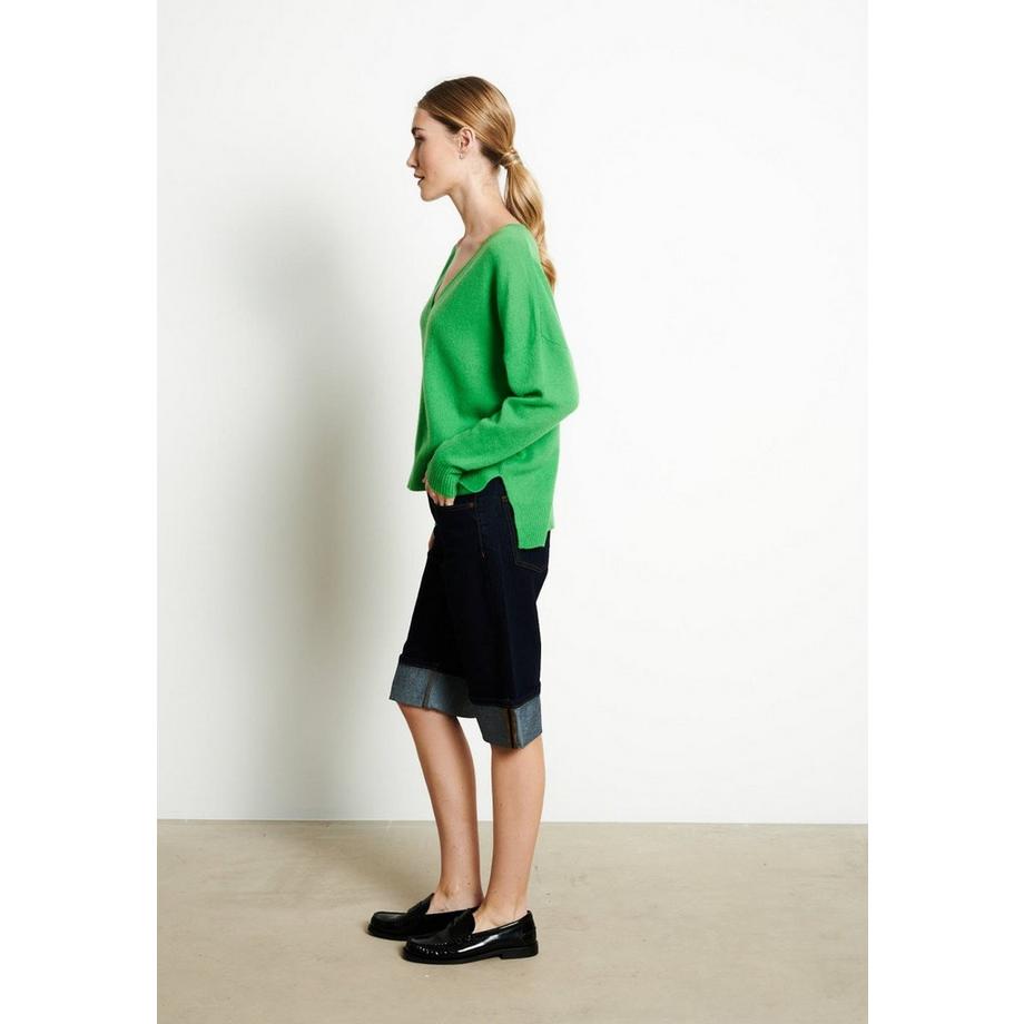 Studio Cashmere8 RIA 3 Pull oversize col V profond  