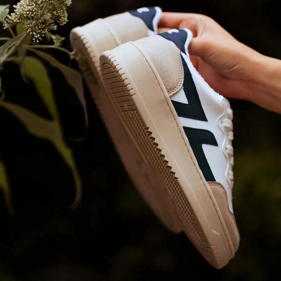 ZÈta  Niedrige Sneakers Bêta B1 