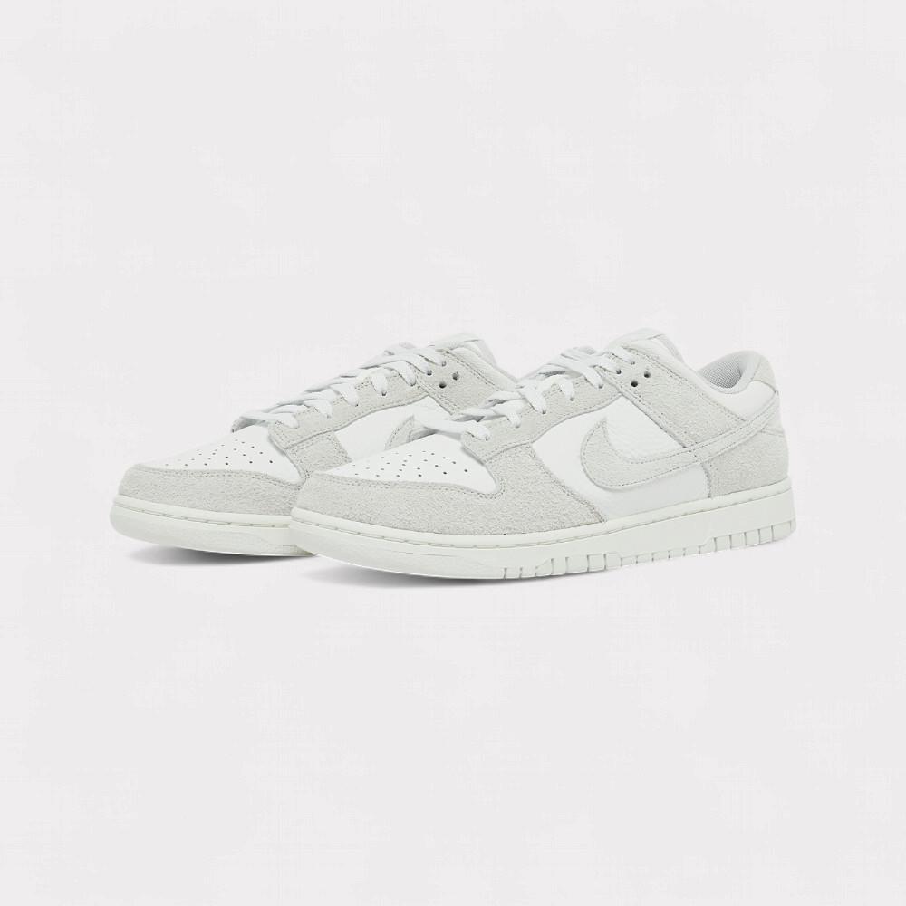 NIKE  Dunk Low - Suede Photon Dust 