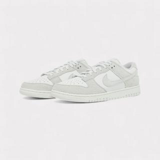 NIKE  Dunk Low - Suede Photon Dust 