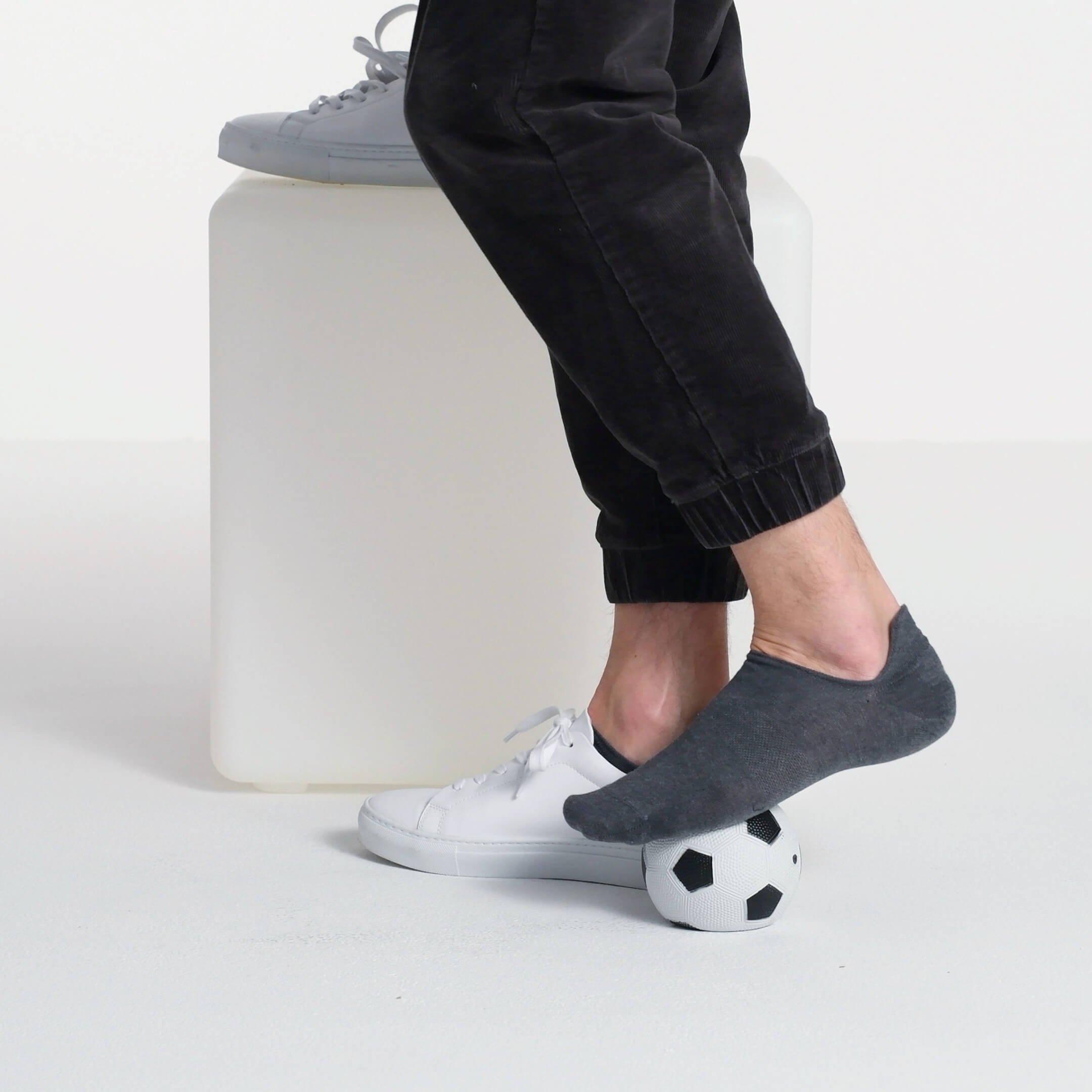 Blacksocks  Organic Sneaker Socks in Grau 