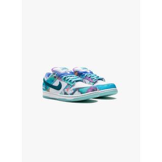 NIKE  SB Dunk Low Futura Laboratories Bleached Aqua 