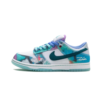 NIKE  SB Dunk Low Futura Laboratories Bleached Aqua 