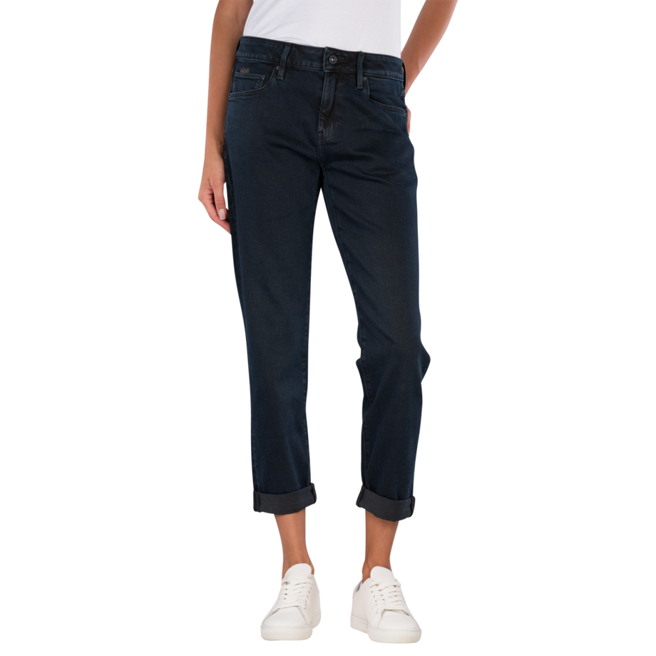 Kate Jeans Boyfriend
