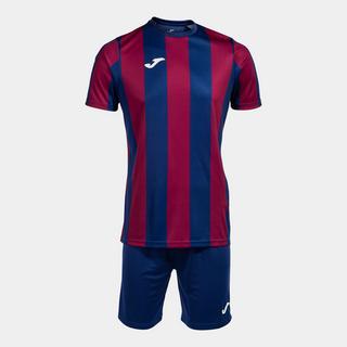 Joma  set aus trikot, shorts und socken 