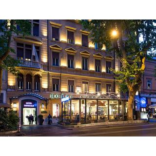 Smartbox  Séjour romantique de 2 nuits en hôtel 4* chic dans le centre de Rome - Coffret Cadeau 