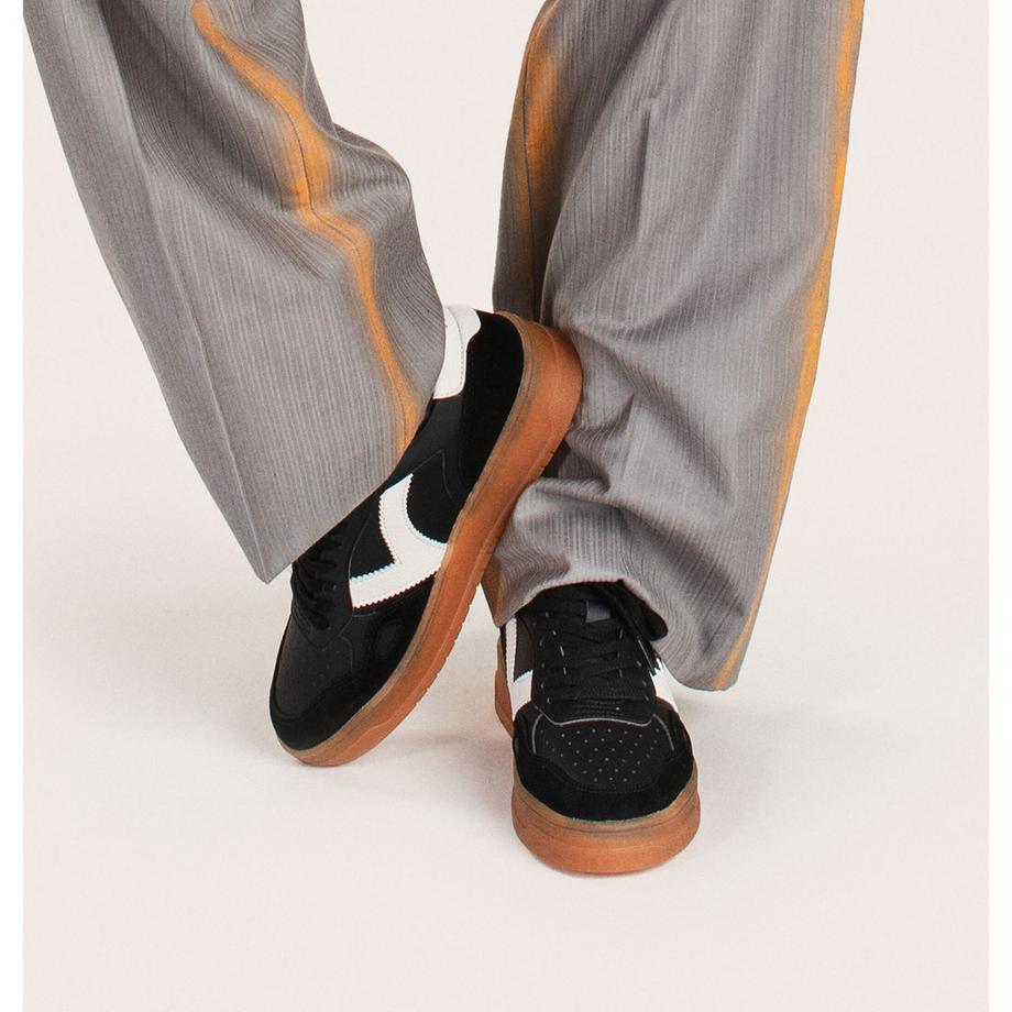 Victoria Seul Baskets Effet Cuir  