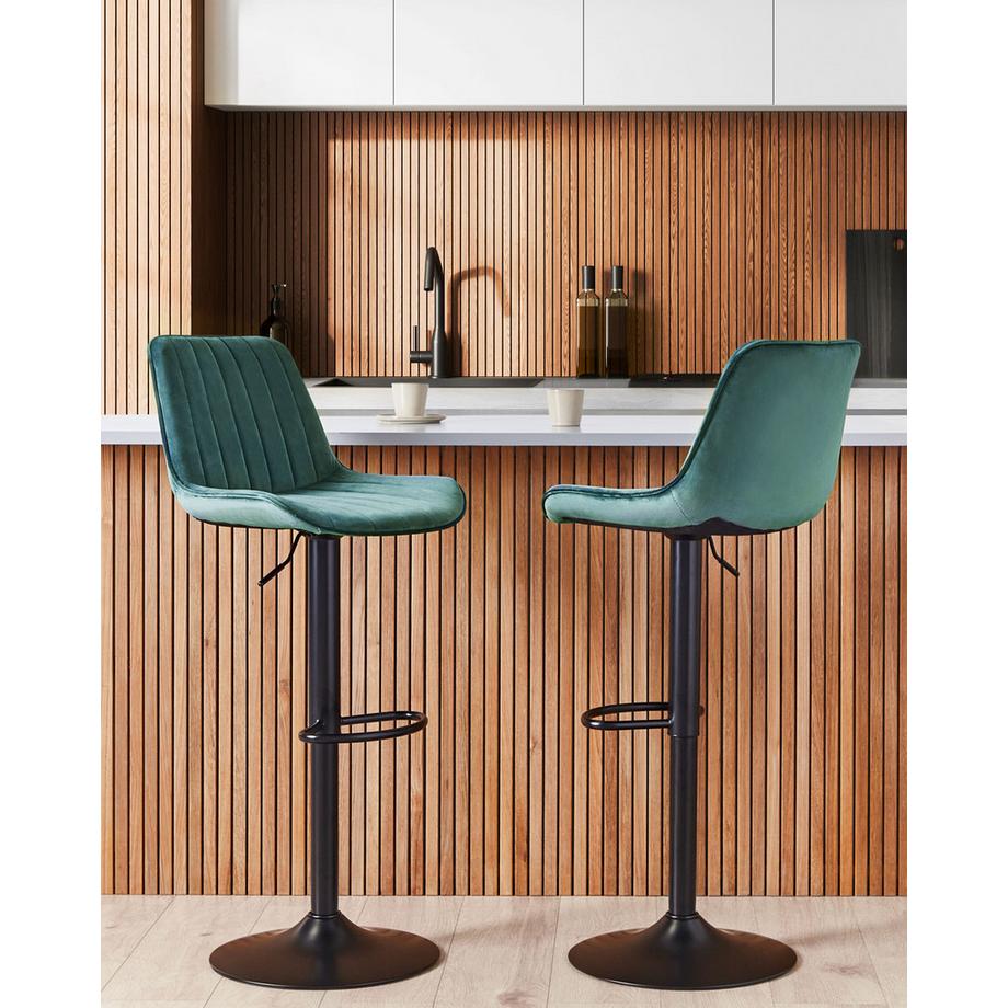 Beliani Set mit 2 Barstühlen aus Samtstoff  DUBROVNIK  