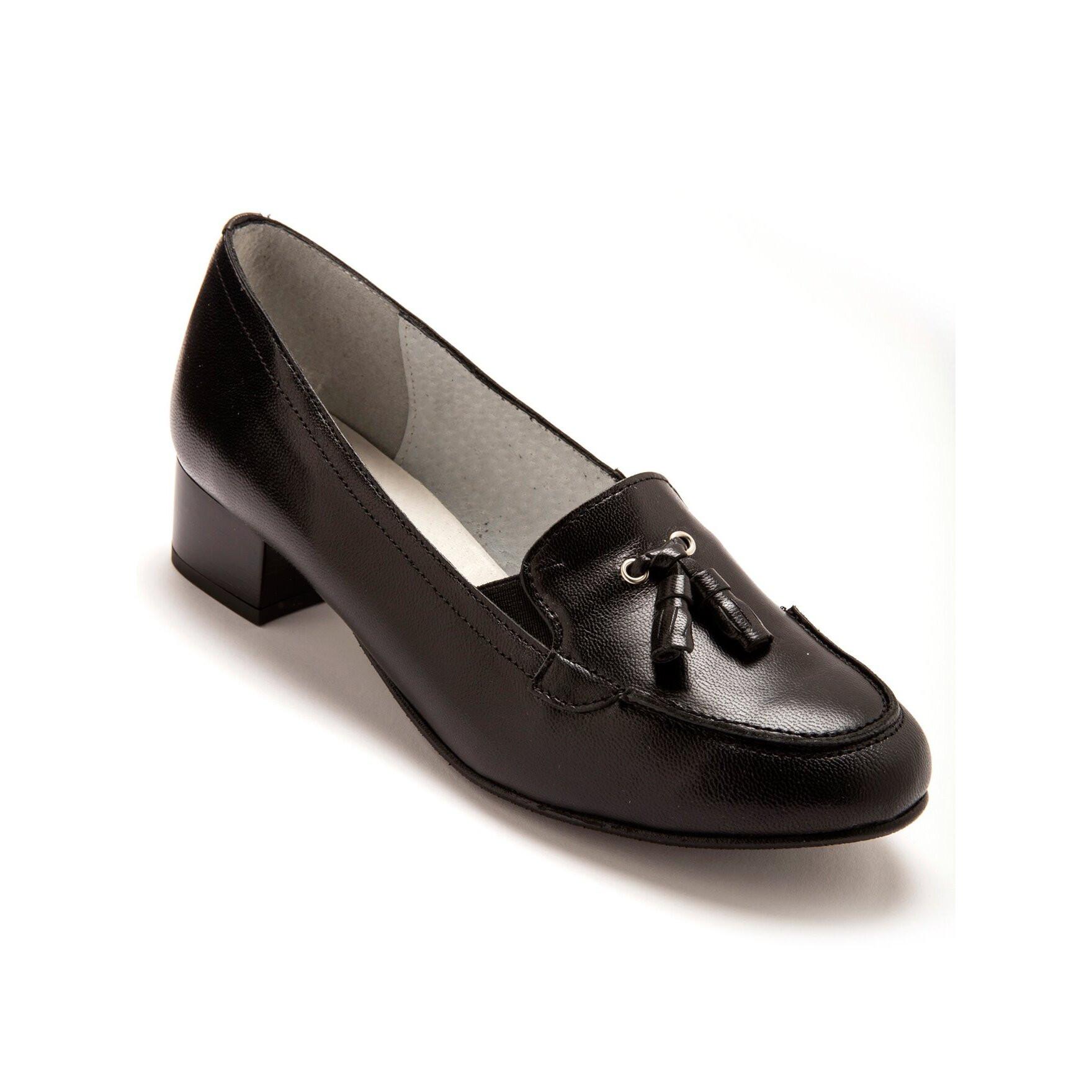 Pédiconfort  mocassins à pompons cuir 