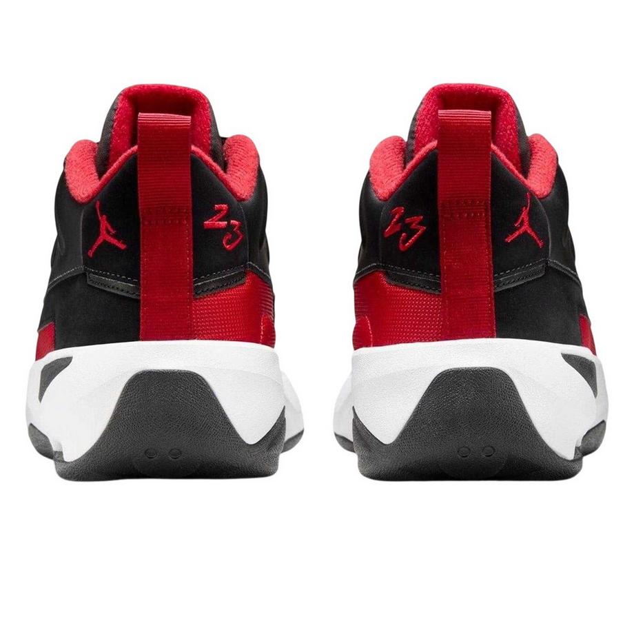 NIKE Air Jordan Max Aura 7 Basketballschuhe  