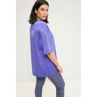 Studio Untold  T-shirt oversized à col rond et manches courtes, message imprimé 