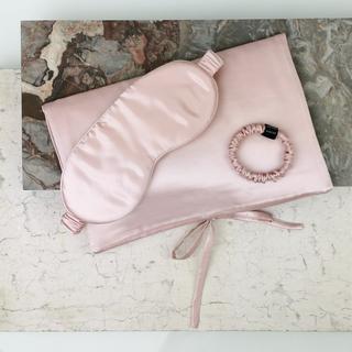 AILORIA  TRAVEL SET BEAUTY S Pochette, masque de nuit et chouchou S en soie 