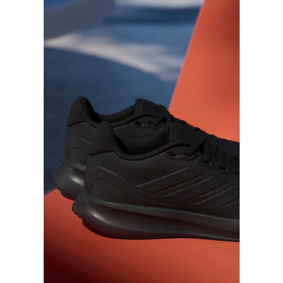 adidas Runfalcon 5 Sneakers  