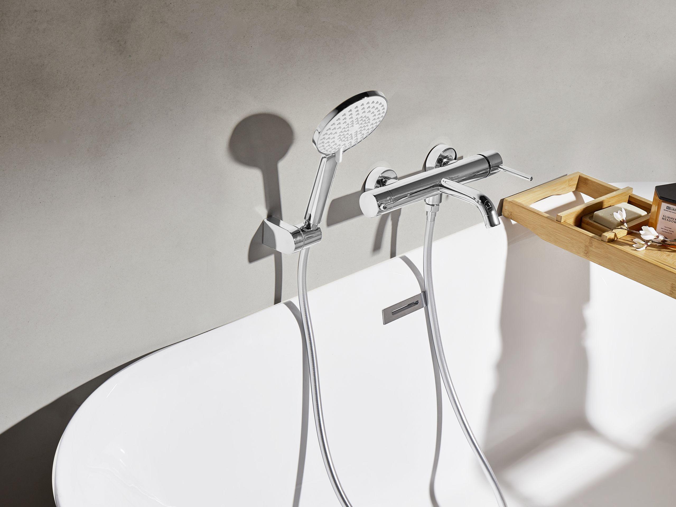 Beliani Robinet de douche mural en Laiton Moderne MELIQUINA  