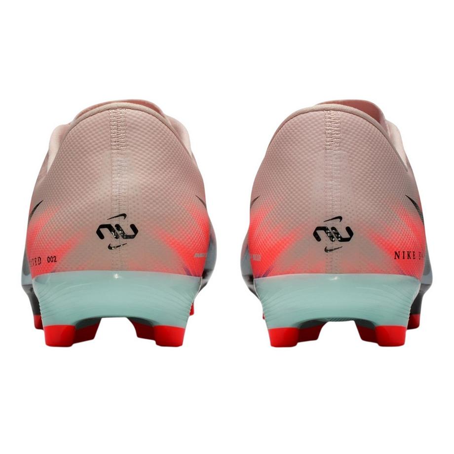 NIKE Chaussures de foot terrain ferme Zoom Mercurial Vapor 16  