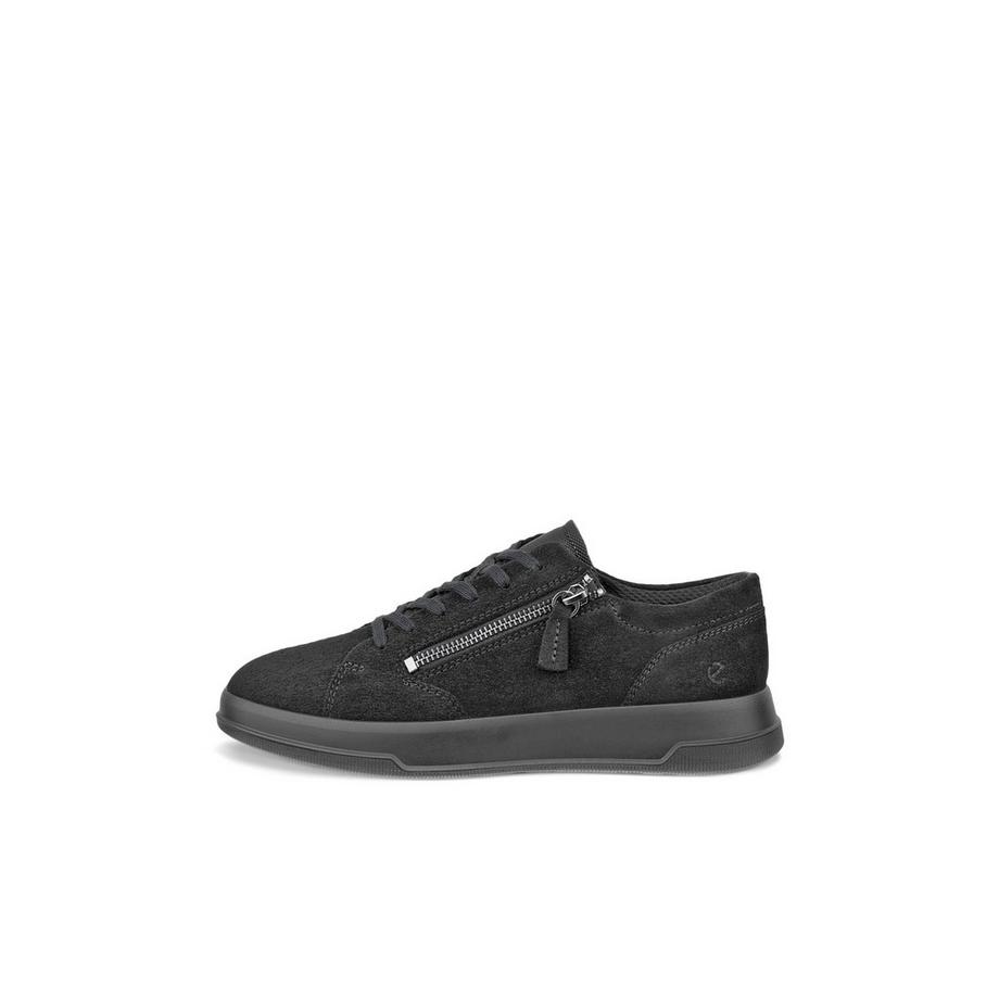 Sneakers move