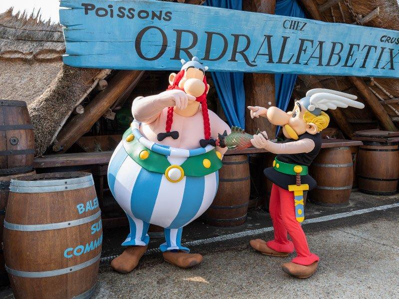 Smartbox  Biglietti d'ingresso al Parc Asterix validi per 1 adulto e 1 bambino - Cofanetto regalo 