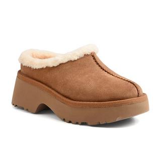 UGG  W New Heights Cozy Clog-9 