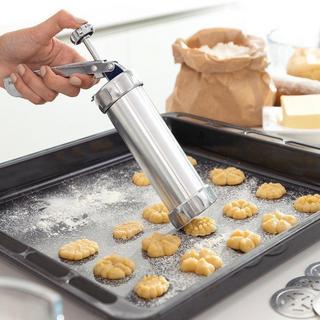 InnovaGoods Distributeur de pâte à biscuits et pistolet à douille - 4 buses  