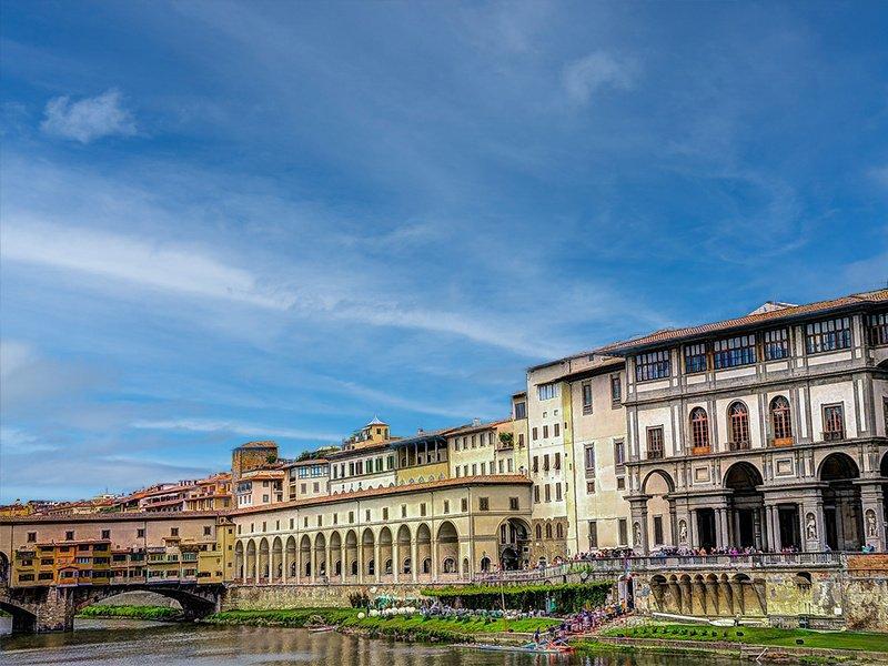 Smartbox  Romantische Hochzeitsreise: 3 Tage in einer symbolträchtigen italienischen Stadt - Geschenkbox 