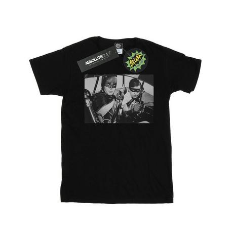 DC COMICS T-shirt Batman TV Series Ready For Action  
